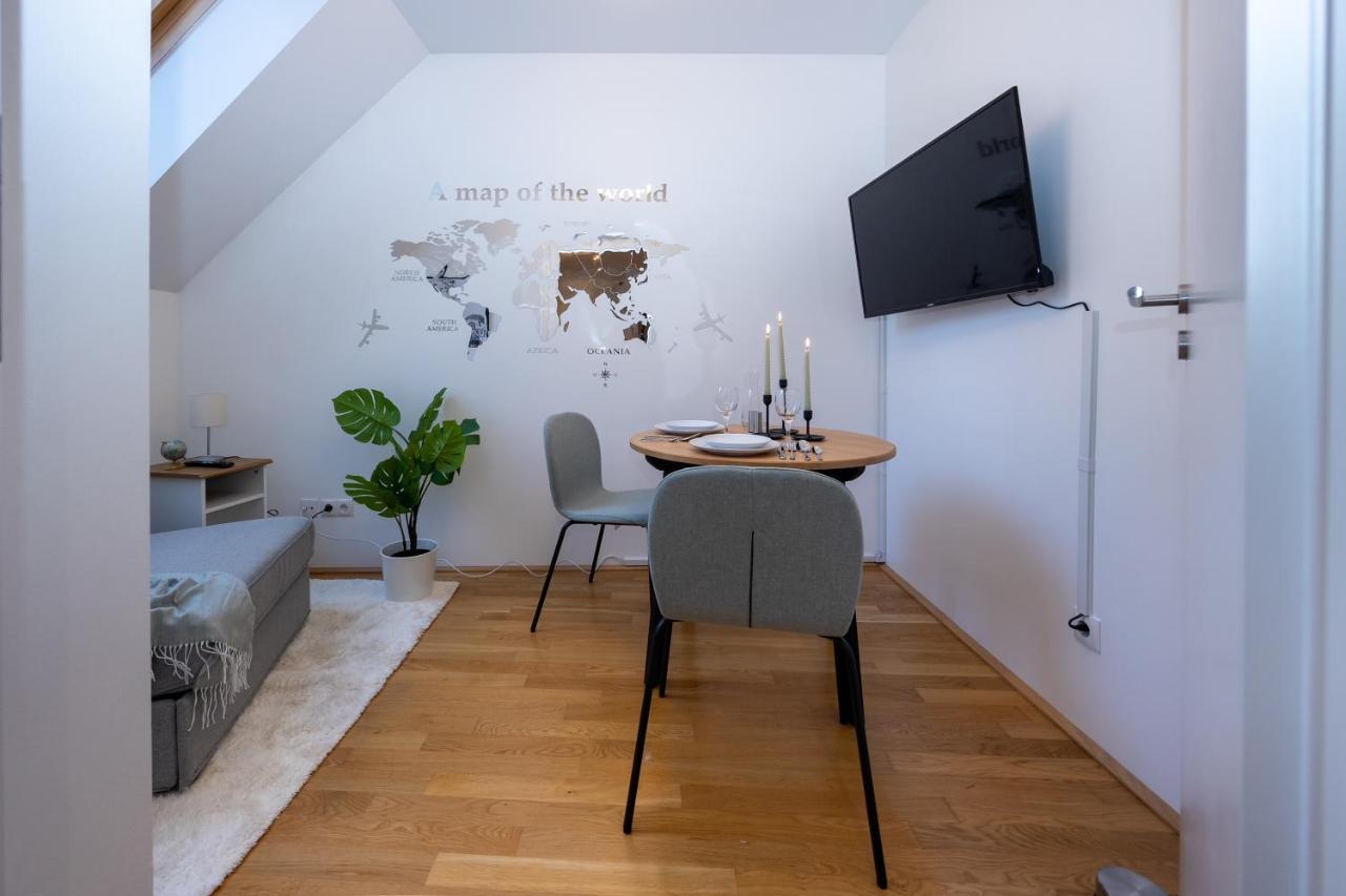 Rooftop Cozy Apartment Near Innerstadt With Ac فيينا المظهر الخارجي الصورة