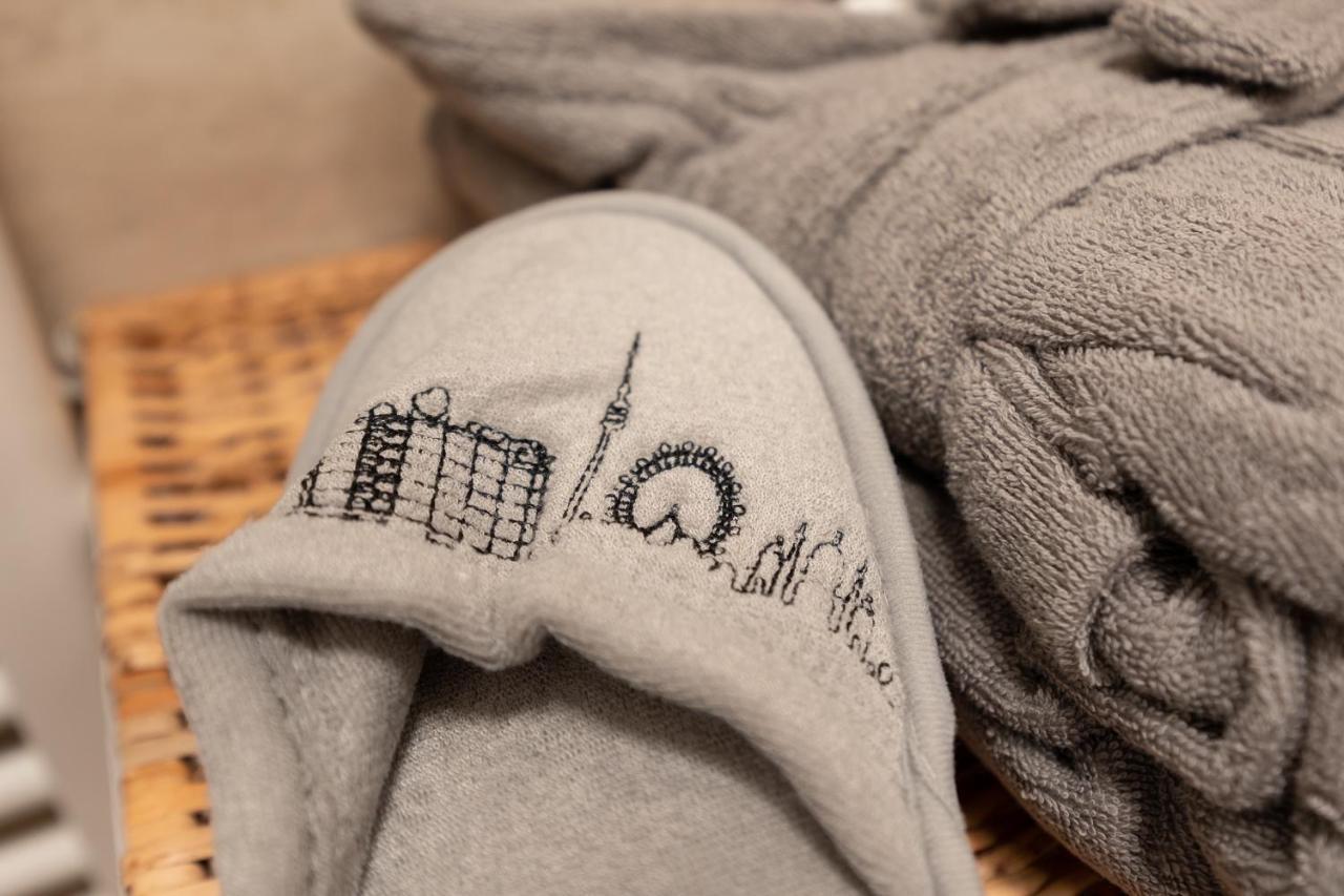 Rooftop Cozy Apartment Near Innerstadt With Ac فيينا المظهر الخارجي الصورة